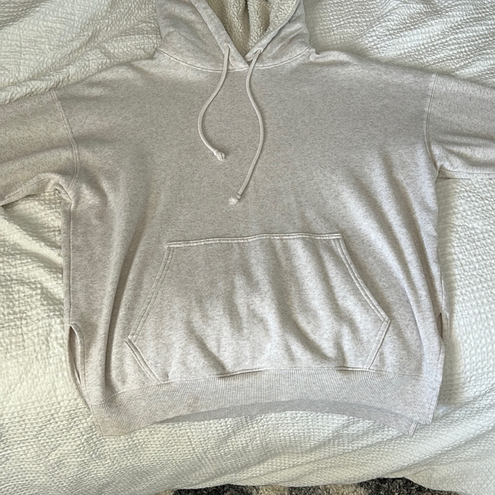american eagle hooded sweater